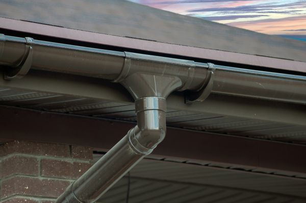 Cost of Building Gutter Installation in Norwalk