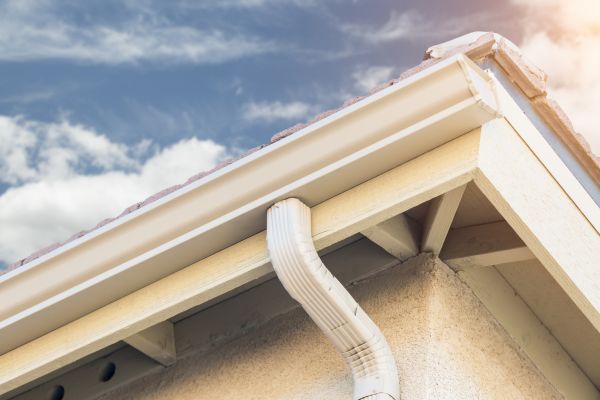 Cost of Seamless Gutter Replacement in Norwalk