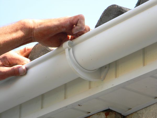 Cost of Plastic Gutter Repair in Norwalk